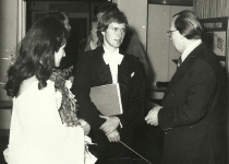 Urszula Koszut, Tadeusz Wojciechowski i Antoni Wicherek - po spektaklu Traviaty: Teatr Wielki w Warszawie (26 listopada 1980)